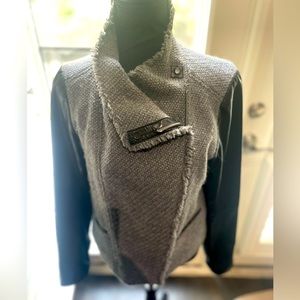 Vince designer boucle Moto jacket w/ black leather sleeves & trim. Dress up/down